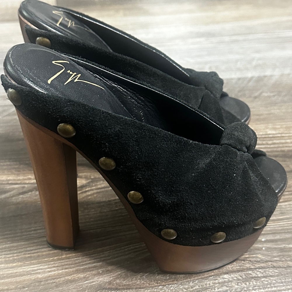 Giuseppe Zanotti Saintro Sand 105 Platform Heels Black Suede